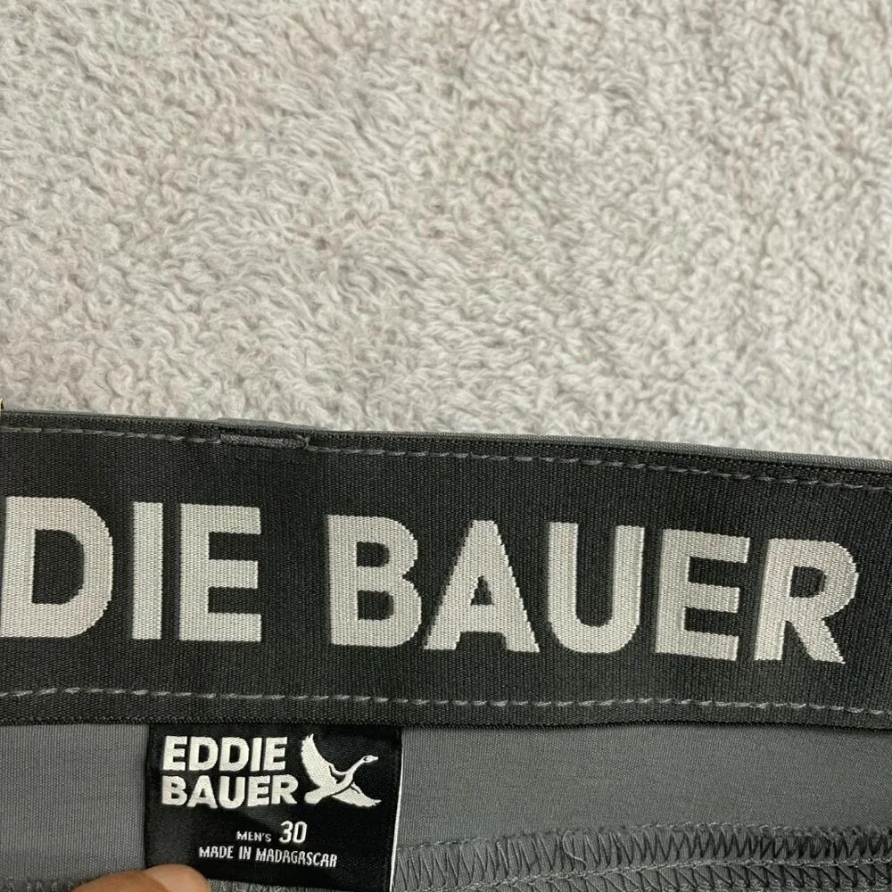 NEW Eddie Bauer Men's Size 30 Rainier 10